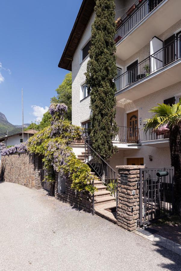 Apartamento Haus Dorfblick Caldaro sulla Strada del Vino Exterior foto